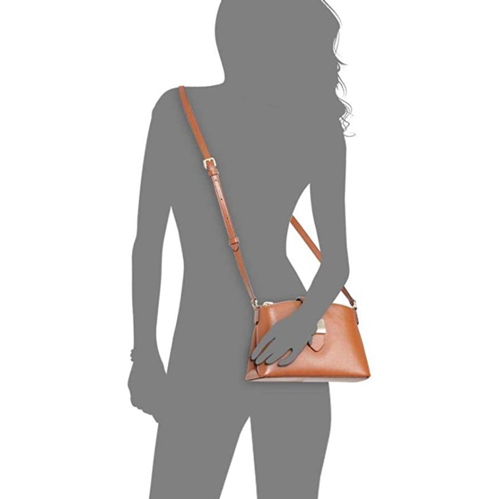 DKNY Layla Leather Crossbody NWT - Picture 4 of 5